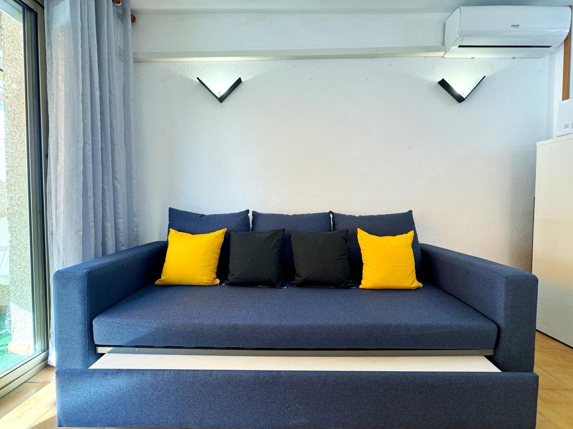 Domuum Holidays - Cordoba Apartman Salou Kültér fotó