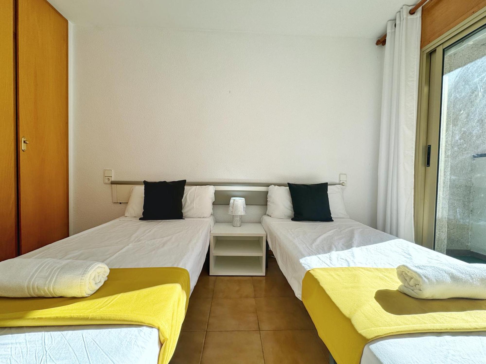 Domuum Holidays - Cordoba Apartman Salou Kültér fotó