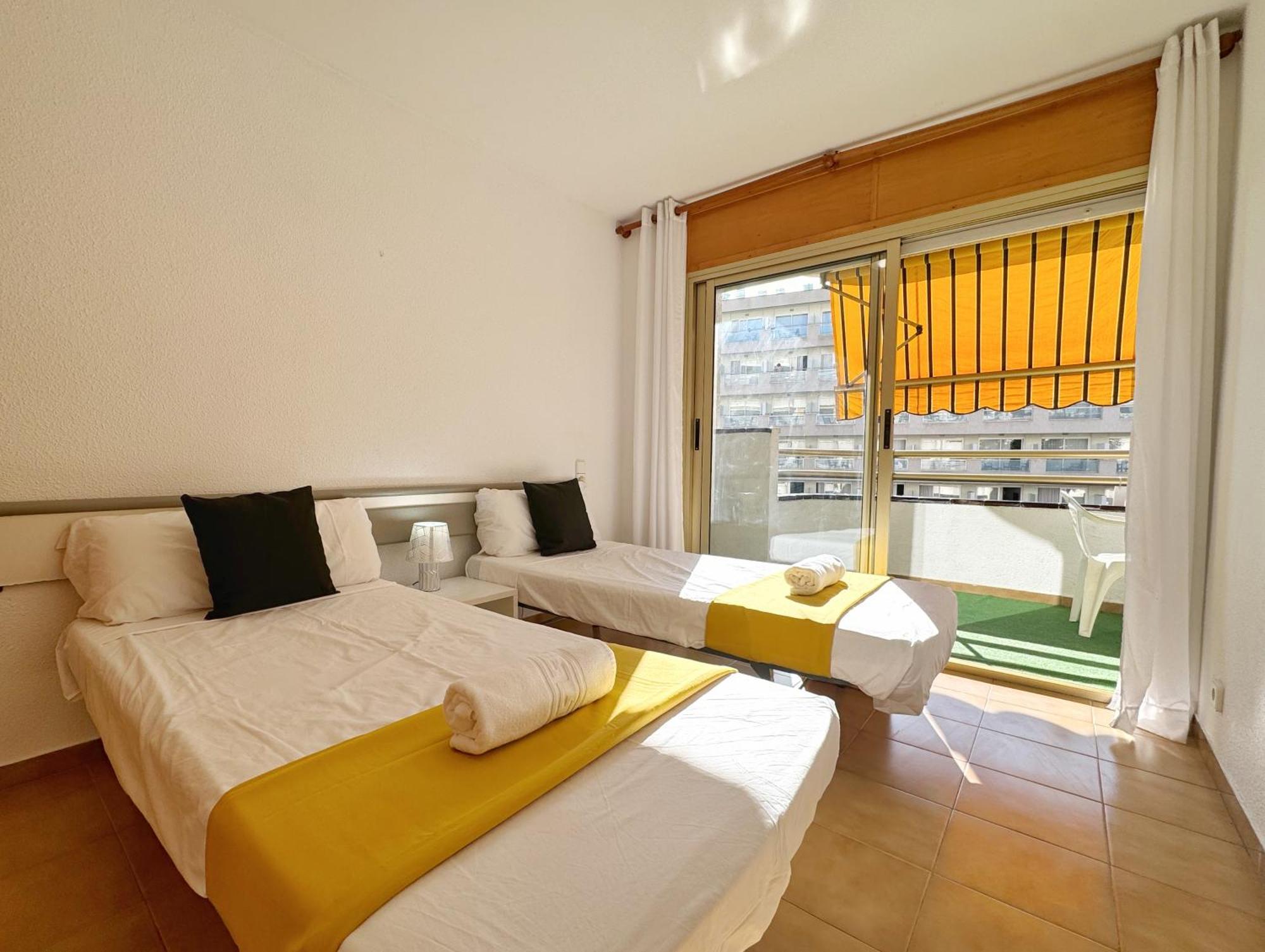 Domuum Holidays - Cordoba Apartman Salou Kültér fotó